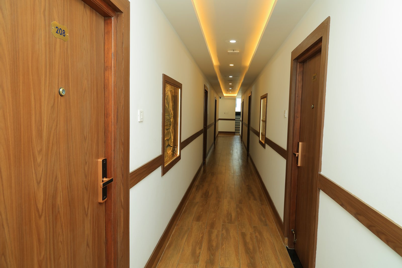 Hotel Vishaka Paark corridor
