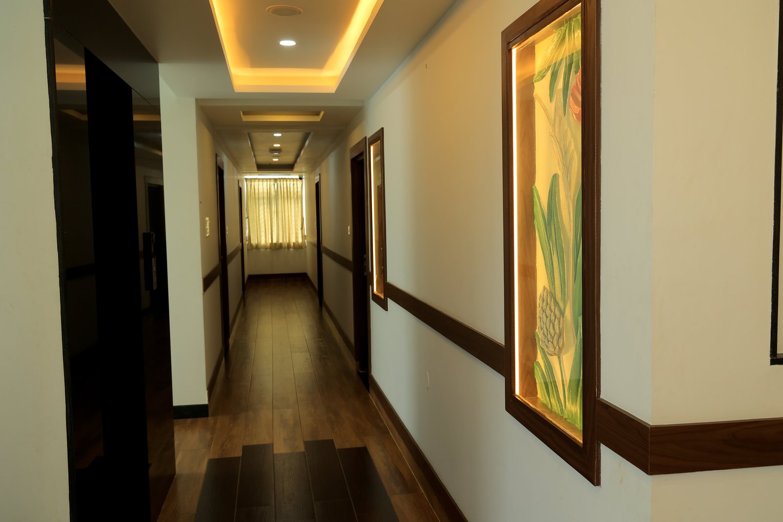 Hotel Vishaka Paark corridor