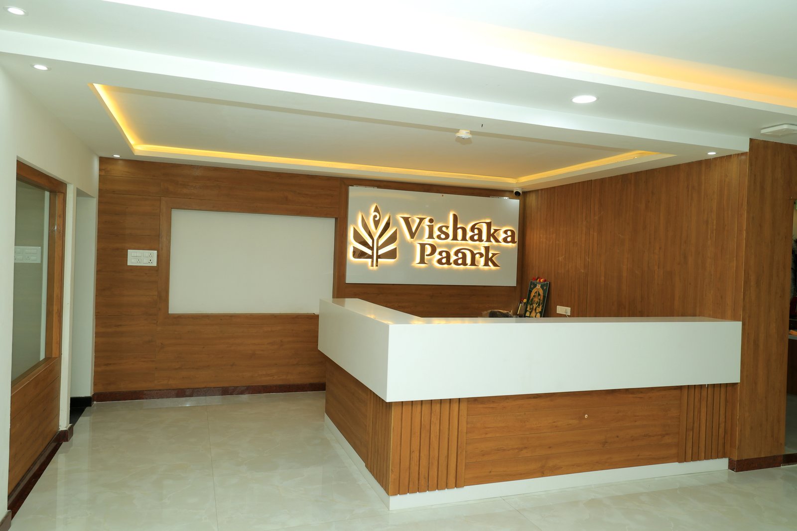 Hotel Vishaka Paark reception